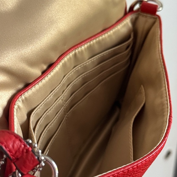 Vintage Red COACH Leather Bag - Picture 7 of 10